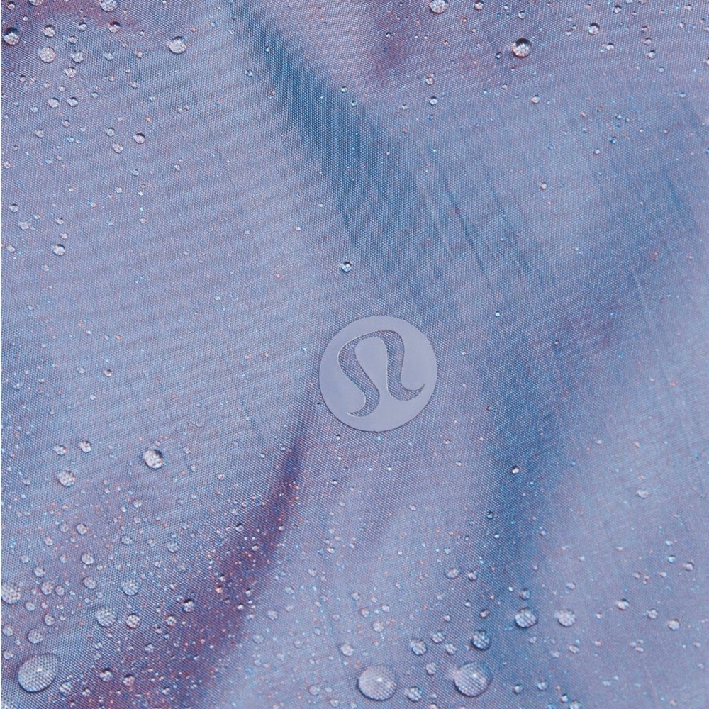 NWT - Lululemon Wunder Puff jacket Irridicent Blue sz.6 - Picture 9 of 9